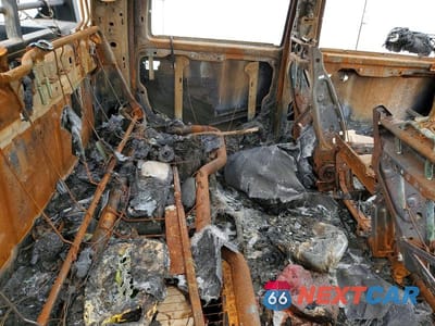 Zdjęcie 10 z 11 samochodu: 2022 RAM 2500 UTILITY / SERVICE TRUCK VIN:3C7WR5HJ8NG213777 - miniatura