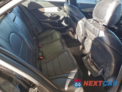 Zdjęcie 10 z 13 samochodu: 2015 MERCEDES-BENZ C 300 4MATIC VIN:55SWF4KB4FU027855 - miniatura