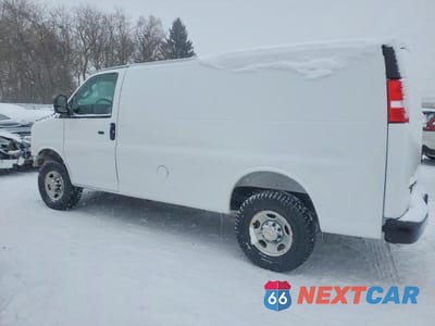 Drugie zdjęcie samochodu z przodu: 2025 CHEV EXPRESS G2500 VIN:1GCWGAFP0S1236158 - miniatura