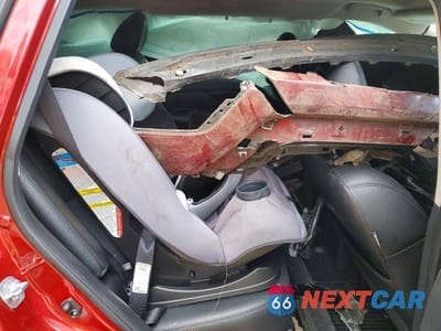 Zdjęcie 11 z 12 samochodu: 2018 NISSAN ROGUE S VIN:5N1AT2MV1JC711697 - miniatura