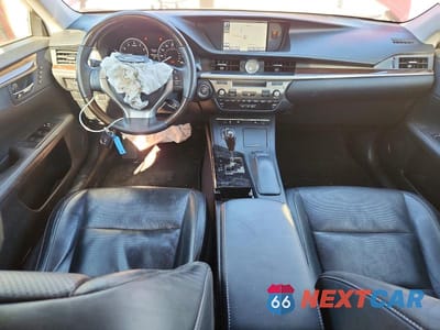 Zdjęcie 8 z 12 samochodu: 2014 LEXUS ES 350 VIN:JTHBK1GG4E2143698 - miniatura