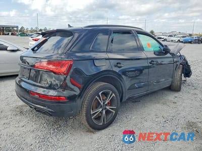 Trzecie zdjęcie samochodu z tyłu: 2025 AUDI Q5 PREMIUM PLUS 45 VIN:WA1EAAFY5S2053591 - miniatura