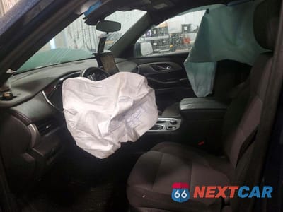 Zdjęcie 7 z 13 samochodu: 2023 CHEVROLET TRAVERSE LT VIN:1GNEVGKWXPJ297825 - miniatura