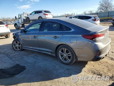 Drugie zdjęcie samochodu z przodu: 2018 HYUNDAI SONATA SPORT VIN:5NPE34AF5JH687441 - miniatura