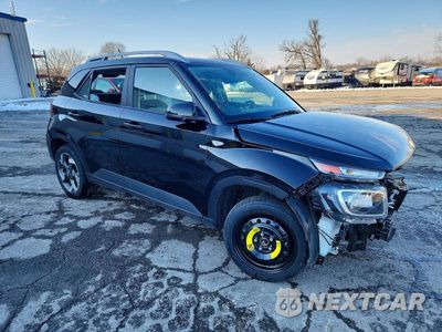 Czwarte zdjęcie samochodu z boku: 2024 HYUNDAI VENUE SEL VIN:KMHRC8A38RU327723 - miniatura