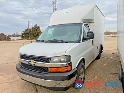 Drugie zdjęcie samochodu z przodu: 2020 CHEVROLET EXPRESS G3500 VIN:1GB0GRFG7L1206889 - miniatura