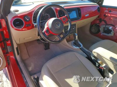 Zdjęcie 8 z 13 samochodu: 2015 VOLKSWAGEN BEETLE 1.8T VIN:3VW507AT1FM801174 - miniatura