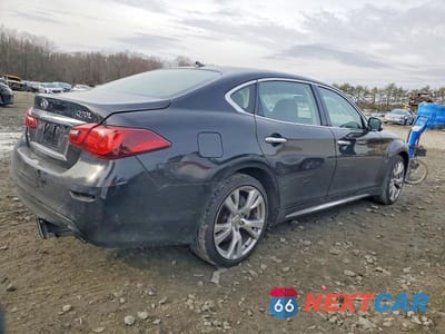 Trzecie zdjęcie samochodu z tyłu: 2018 INFINITI Q70L 3.7 LUXE VIN:JN1BY1PR7JM370323 - miniatura