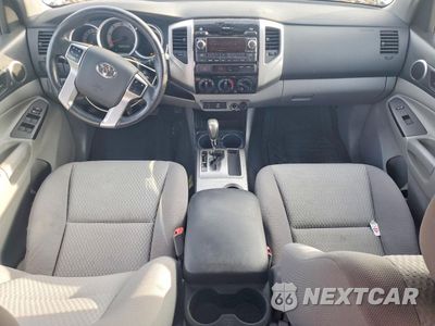Zdjęcie 8 z 13 samochodu: 2012 TOYOTA TACOMA DOUBLE CAB VIN:5TFJX4GN7CX012764 - miniatura