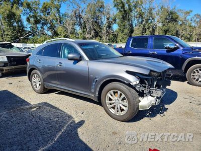 Czwarte zdjęcie samochodu z boku: 2017 INFINITI QX70 VIN:JN8CS1MW7HM416034 - miniatura