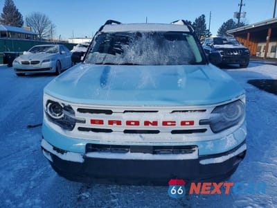 Piąte zdjęcie samochodu w środku: 2023 FORD BRONCO SPORT HERITAGE VIN:3FMCR9G67PRD01520 - miniatura