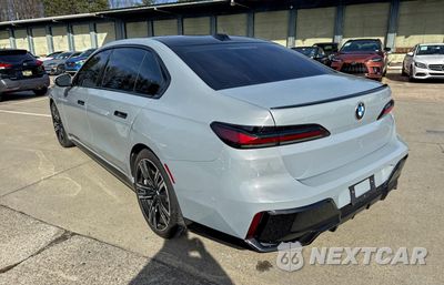 Trzecie zdjęcie samochodu z tyłu: 2023 BMW 740 I VIN:WBA23EH00PCM28450 - miniatura