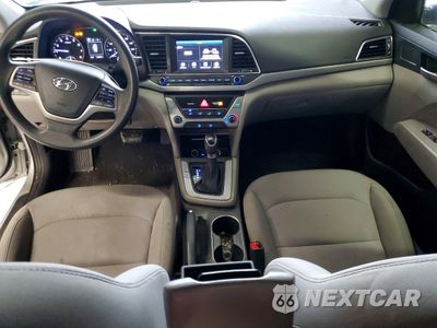 Zdjęcie 8 z 13 samochodu: 2018 HYUNDAI ELANTRA SEL VIN:5NPD84LF5JH311798 - miniatura