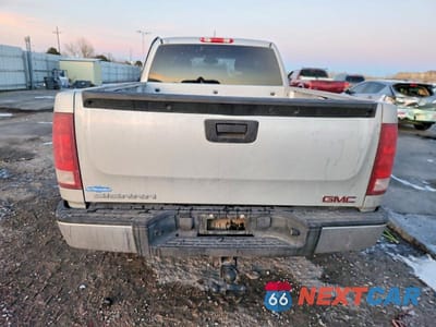 Zdjęcie 6 z 12 samochodu: 2013 GMC SIERRA VIN:1GTR2UEA5DZ134790 - miniatura