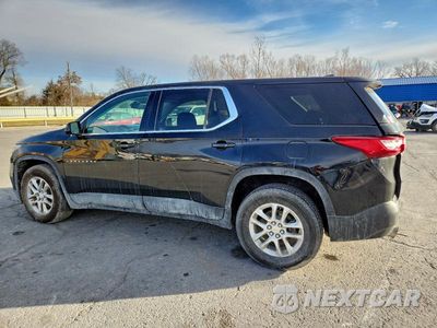 Drugie zdjęcie samochodu z przodu: 2019 CHEVROLET TRAVERSE LS VIN:1GNERFKW7KJ196572 - miniatura