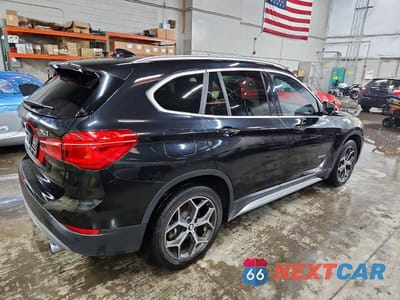 Trzecie zdjęcie samochodu z tyłu: 2018 BMW X1 XDRIVE28I VIN:WBXHT3C31J5F92200 - miniatura