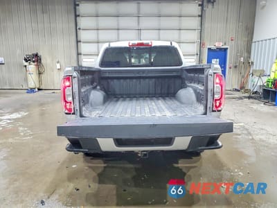 Zdjęcie 6 z 14 samochodu: 2016 GMC CANYON SLE VIN:1GTG6CE39G1108686 - miniatura