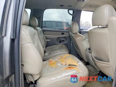 Zdjęcie 11 z 14 samochodu: 2000 GMC YUKON XL K1500 VIN:3GKFK16T4YG160423 - miniatura