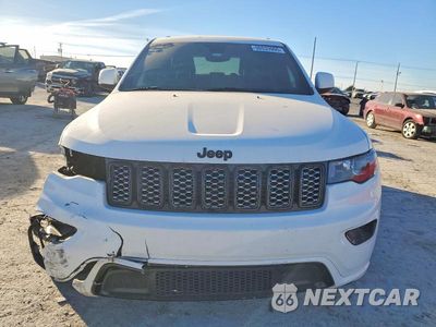 Piąte zdjęcie samochodu w środku: 2018 JEEP GRAND CHEROKEE LAREDO VIN:1C4RJFAG9JC432346 - miniatura