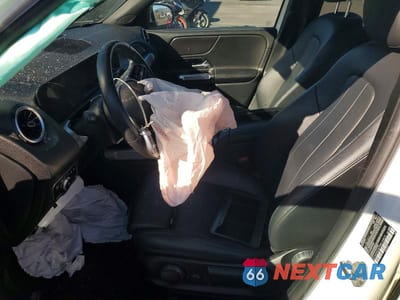 Zdjęcie 7 z 12 samochodu: 2022 MERCEDES-BENZ GLB 250 VIN:W1N4M4GB7NW199873 - miniatura