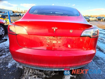 Zdjęcie 6 z 12 samochodu: 2018 TESLA MODEL 3 VIN:5YJ3E1EA4JF032913 - miniatura
