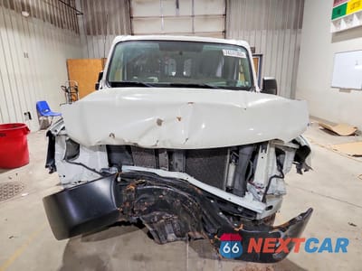 Piąte zdjęcie samochodu w środku: 2017 NISSAN NV 1500 DELIVERY VAN VIN:1N6BF0KY6HN808987 - miniatura