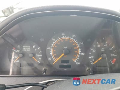 Zdjęcie 9 z 12 samochodu: 1995 MERCEDES-BENZ C 280 VIN:WDBHA28E1SF193026 - miniatura