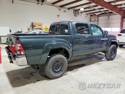 Trzecie zdjęcie samochodu z tyłu: 2011 TOYOTA TACOMA DOUBLE CAB VIN:3TMLU4EN9BM075969 - miniatura