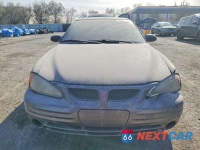 Piąte zdjęcie samochodu w środku: 2002 PONTIAC GRAND AM SE1 VIN:1G2NF52F62C198706 - miniatura