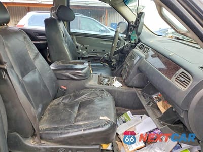 Zdjęcie 7 z 12 samochodu: 2009 GMC SIERRA K1500 DENALI VIN:3GTEK03229G199235 - miniatura