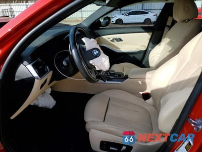 Zdjęcie 7 z 12 samochodu: 2019 BMW 330XI VIN:WBA5R7C56KFH19099 - miniatura
