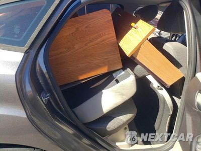 Zdjęcie 11 z 12 samochodu: 2014 FORD FOCUS SE VIN:1FADP3K27EL249582 - miniatura