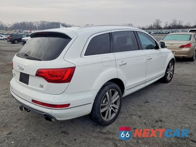 Trzecie zdjęcie samochodu z tyłu: 2015 AUDI Q7 TDI PRESTIGE VIN:WA1VMAFE2FD016585 - miniatura
