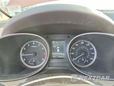 Zdjęcie 9 z 14 samochodu: 2017 HYUNDAI SANTA FE SPORT VIN:5XYZT3LB3HG411377 - miniatura