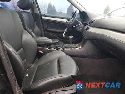Zdjęcie 7 z 12 samochodu: 2004 BMW 325 I VIN:WBAET37424NJ45103 - miniatura