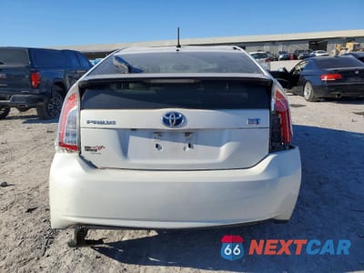 Zdjęcie 6 z 15 samochodu: 2015 TOYOTA PRIUS VIN:JTDKN3DU9F1904487 - miniatura