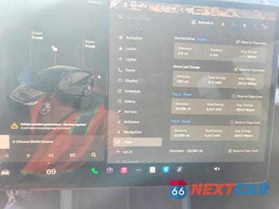 Zdjęcie 9 z 11 samochodu: 2024 TESLA MODEL 3 VIN:5YJ3E1EAXRF768587 - miniatura