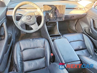 Zdjęcie 8 z 12 samochodu: 2018 TESLA MODEL 3 VIN:5YJ3E1EA4JF032913 - miniatura