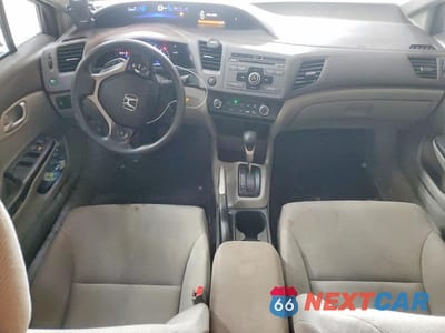 Zdjęcie 8 z 11 samochodu: 2012 HONDA CIVIC LX VIN:2HGFB2F45CH034768 - miniatura