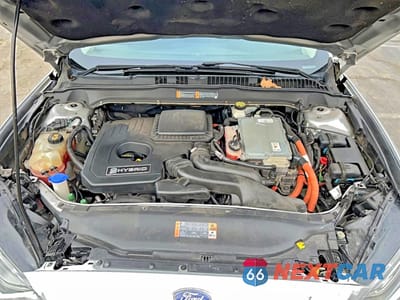 Zdjęcie 7 z 10 samochodu: 2017 FORD FUSION SE HYBRID VIN:3FA6P0LU4HR232655 - miniatura