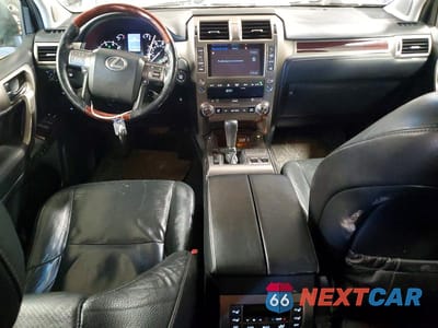 Zdjęcie 8 z 13 samochodu: 2016 LEXUS GX 460 VIN:JTJBM7FX3G5147627 - miniatura