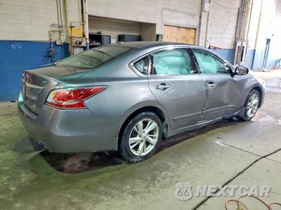 Trzecie zdjęcie samochodu z tyłu: 2015 NISSAN ALTIMA 2.5 VIN:1N4AL3AP7FC582328 - miniatura