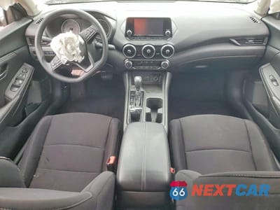 Zdjęcie 8 z 12 samochodu: 2024 NISSAN SENTRA VIN:3N1AB8BV5RY250300 - miniatura