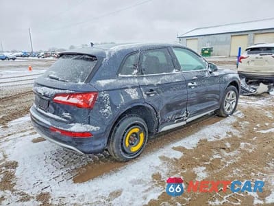Trzecie zdjęcie samochodu z tyłu: 2018 AUDI Q5 PREMIUM VIN:WA1ANAFY2J2119628 - miniatura