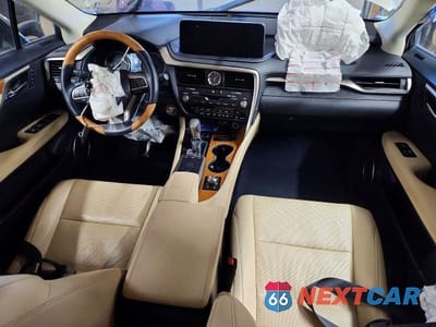 Zdjęcie 8 z 13 samochodu: 2021 LEXUS RX 350 VIN:2T2HZMDA8MC292880 - miniatura