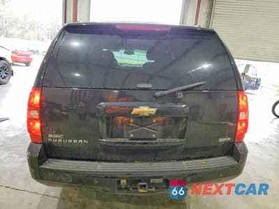 Zdjęcie 6 z 13 samochodu: 2011 CHEVROLET SUBURBAN C1500 LT VIN:1GNSCJE05BR181780 - miniatura