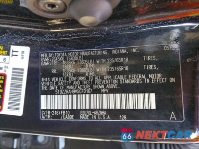 Zdjęcie 13 z 13 samochodu: 2021 TOYOTA HIGHLANDER L VIN:5TDZZRAH9MS070167 - miniatura