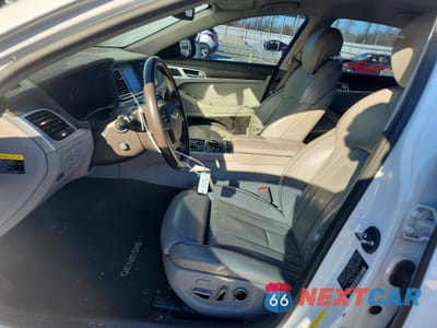 Zdjęcie 7 z 11 samochodu: 2017 GENESIS G80 VIN:KMHGN4JFXHU173325 - miniatura