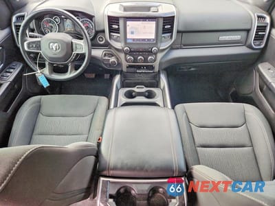 Zdjęcie 8 z 13 samochodu: 2023 RAM 1500 VIN:1C6RREFT9PN640370 - miniatura