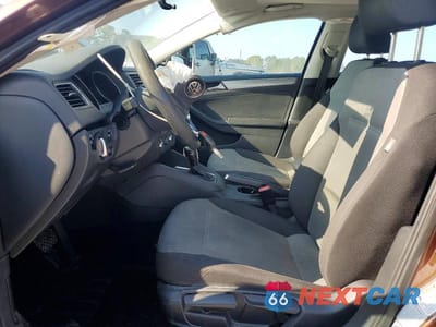 Zdjęcie 7 z 12 samochodu: 2017 VOLKSWAGEN JETTA S VIN:3VW2B7AJ2HM382153 - miniatura